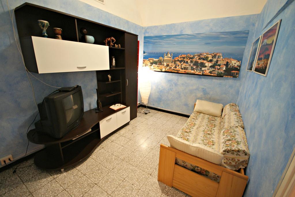 Casa Agostino Imperia Exterior foto